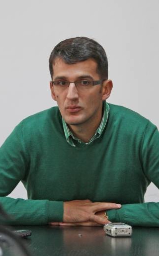 Peti Andras răspunde la întrebarea: Aeroportul Transilvania – oportunitate sau povară?