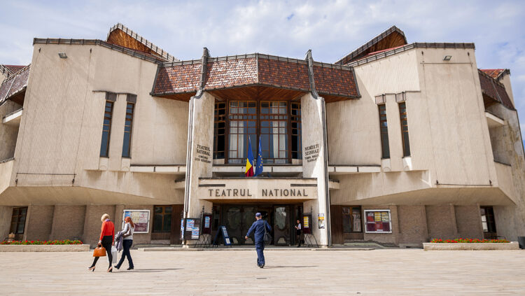 Programul lunii octombrie la Teatrul Național Tîrgu-Mureș