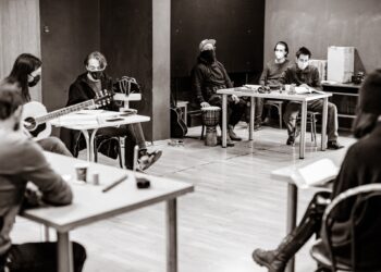 Maraton de spectacole lectură de Ziua Culturii Naționale la Teatrul Național Târgu-Mureș