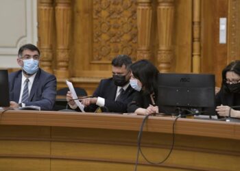 Execuția Avocatului poporului! PNL și USR, atenție la istorie!