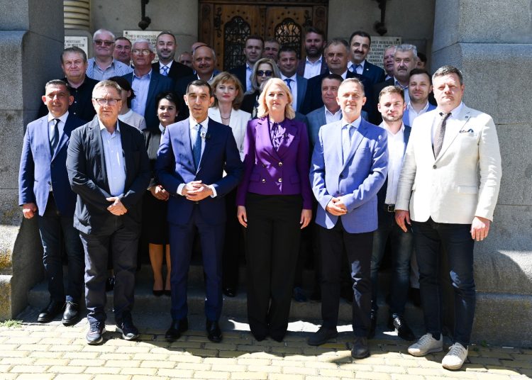 PNL Mureș: Propunem mureșenilor cea mai bună echipă pentru viitorul județului