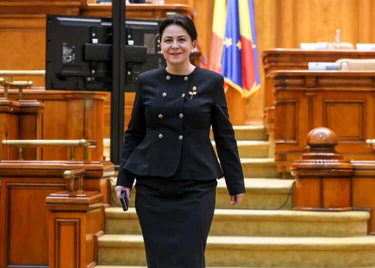 Dumitrița Gliga – președinte al Comisiei permanente comune a Camerei Deputatilor și Senatului pentru relația cu UNESCO