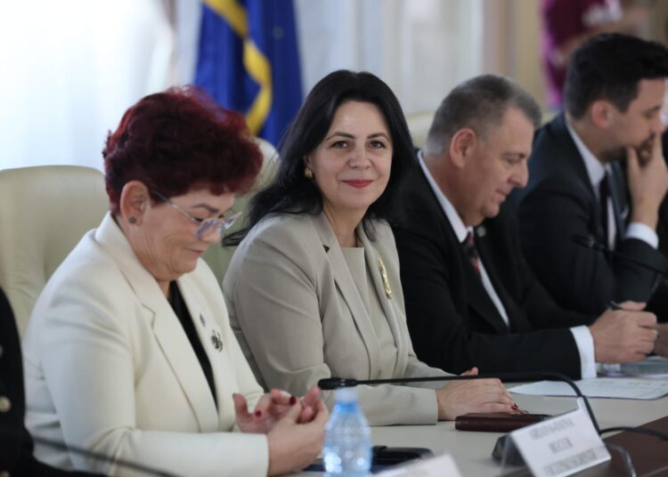 Dumitrița Gliga, deputat PSD Mureș: Reintroducerea BURSELOR DE EXCELENȚĂ OLIMPICĂ și REVENIREA LA PLATA CU ORA în cuantumul stabilit înainte de Legea Bolojan