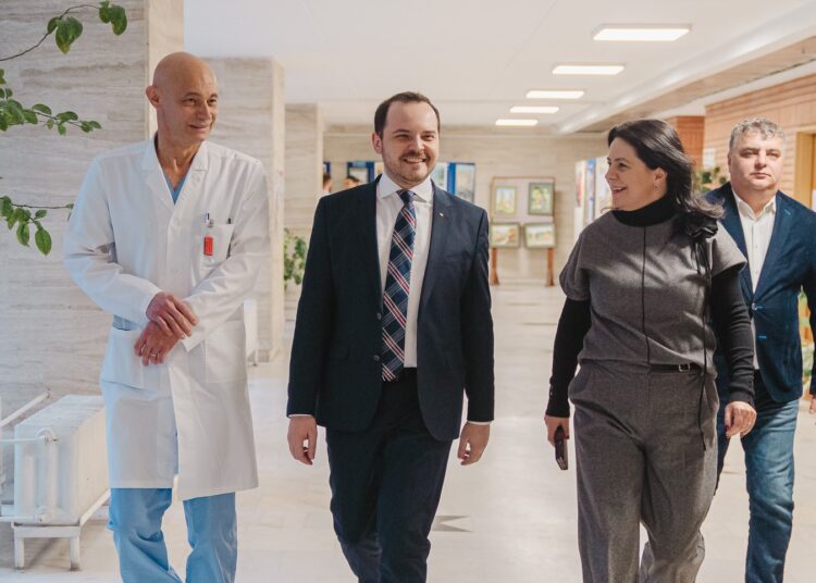 Dr. Lucian Mărginean, senator PSD Mureș: Mai mult decât o evaluare de proiecte – o discuție sinceră despre direcția în care vrem să ducem sistemul medical din România