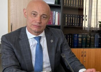 Munca onestă trebuie să asigure un trai decent românilor, nu doar supraviețuirea de la o lună la alta